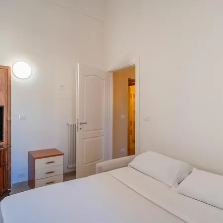 -zia Anna-apartment In The Heart Of شقة سانريمو